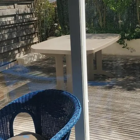 Maison 60m² Avec Terrasse, Piscine, Parking Prive, A 10 Min De La - Animaux Acceptes - Fr-1-494-14 펜션 보-쉬르-메르