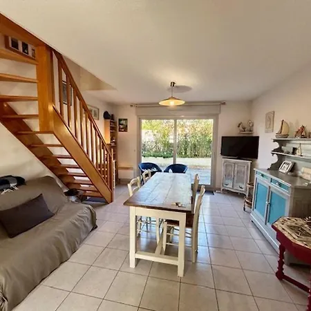 Maison 60m² Avec Terrasse, Piscine, Parking Prive, A 10 Min De La - Animaux Acceptes - Fr-1-494-14 *
